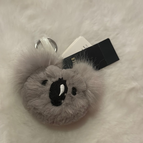 Hollister Accessories - Hollister Gray Key Card Holder